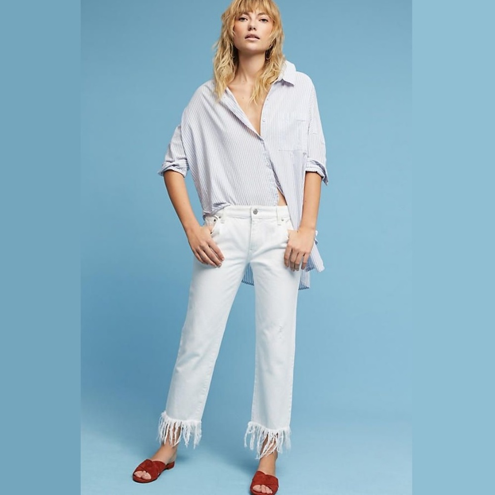 Mid-Rise Straight Fringed Boyfriend Crop Jean